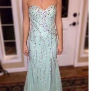 Sean Collection Prom dress